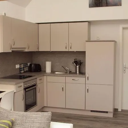 Apartment Feike Comfortable Vacation Zetel